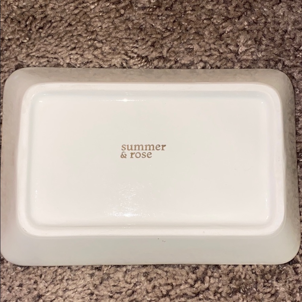 SUMMER & ROSE CATCH-ALL TRAY - Picture 3 of 3